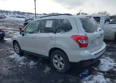 2015 Subaru Forester 2.5I Premium из США, поврежденный, VIN JF2SJADCXFH412969